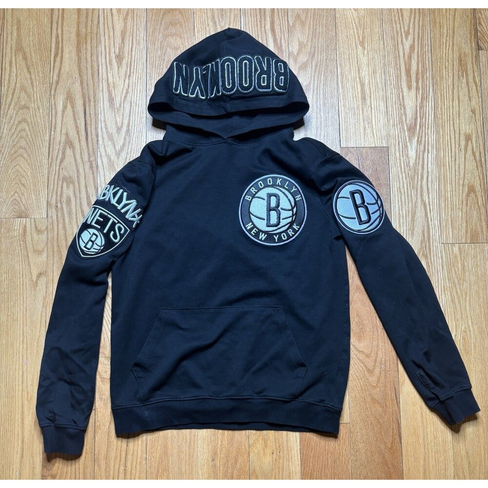Brooklyn Nets Pro Standard Sz Med Mens Black Embroidered Patch Hoodie Sweatshirt